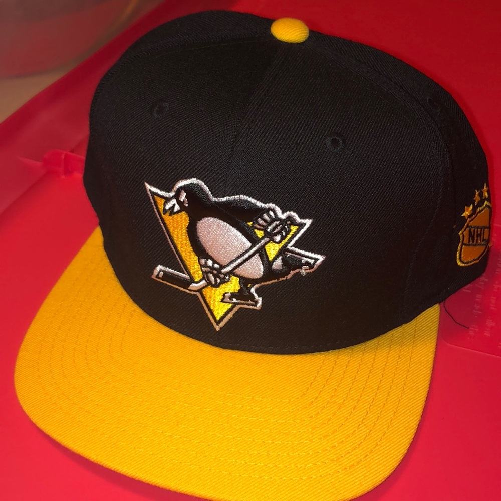 Pittsburgh Penguins Mitchell and ness SnapBack